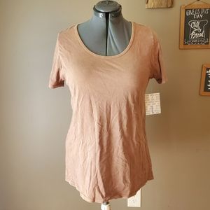 NWT LuLaRoe Classic T